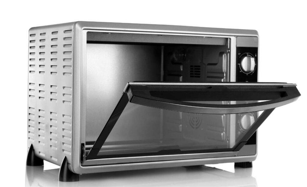 The fundamentals of using and cleaning a smart Breville toaster oven