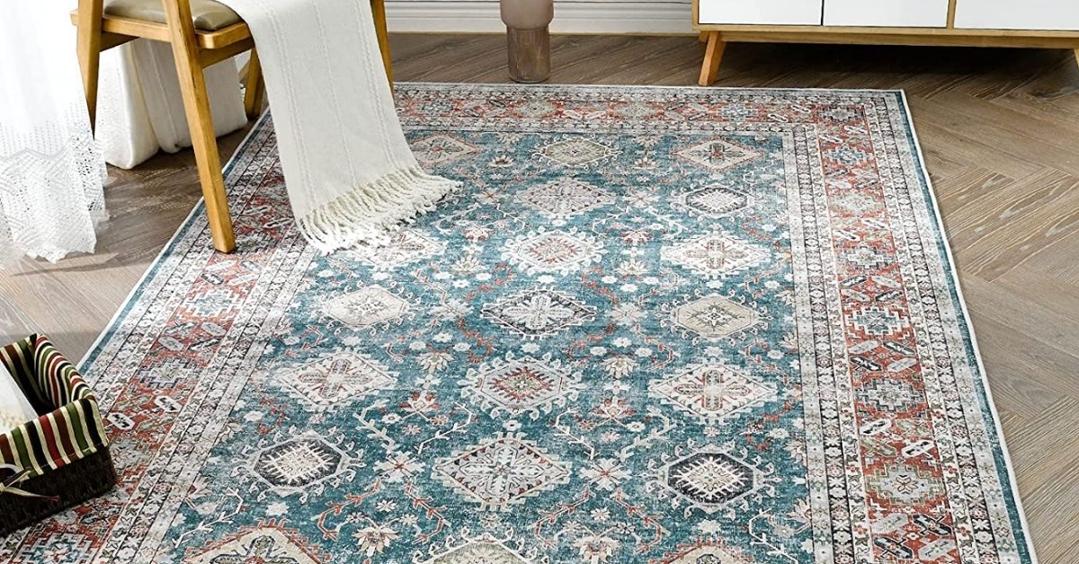 How to clean an area rug on hardwood floor