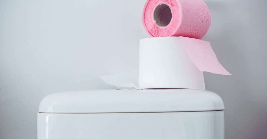 What Should You Use To Clean A Toilet Tank? S&B Cleaning Service