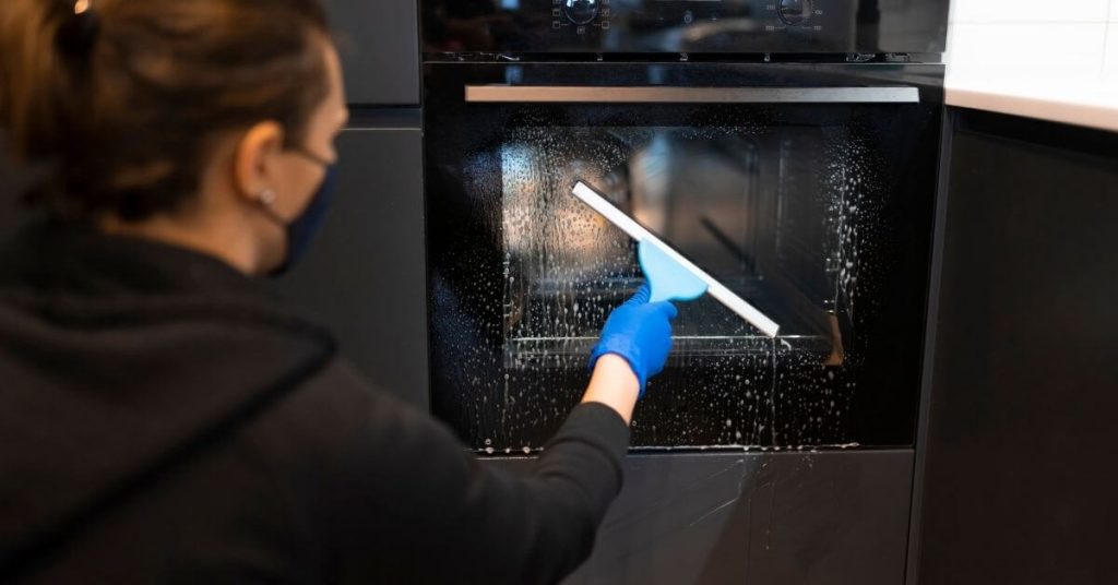 How to clean a grimy oven glass door Sparkling and Beyond