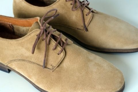 How to clean suede leather shoes