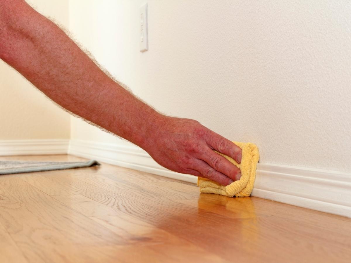 Baseboard Cleaning