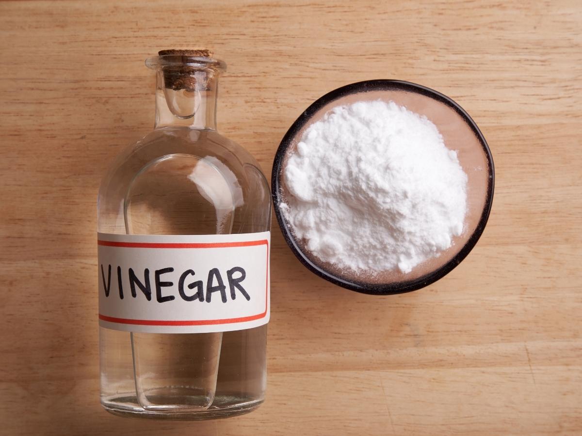 What-is-cleaning-vinegar-and how-to-use-it-for-the-right-purpose
