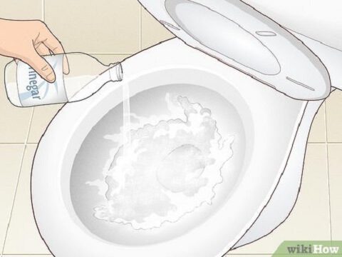 toilet-hacks-using-vinegar-and-other-household-ingredients
