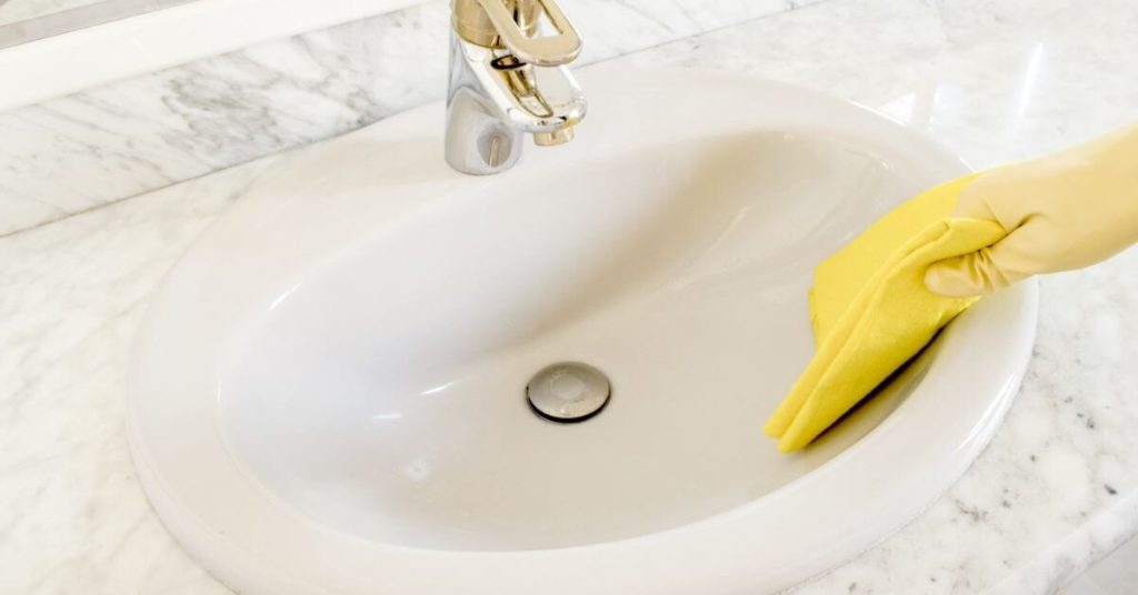 How to clean ceramic sinks a simple and effective guide Sparkling