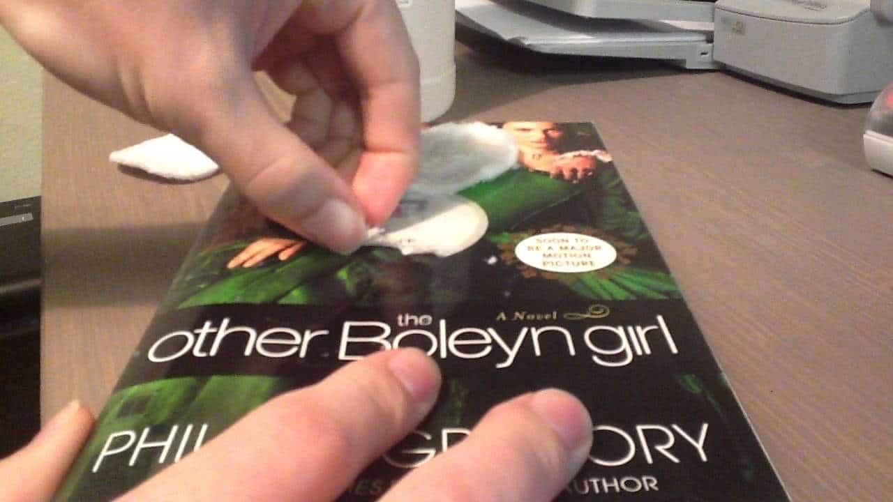 How to remove stickers from books in the easiest and most effective way