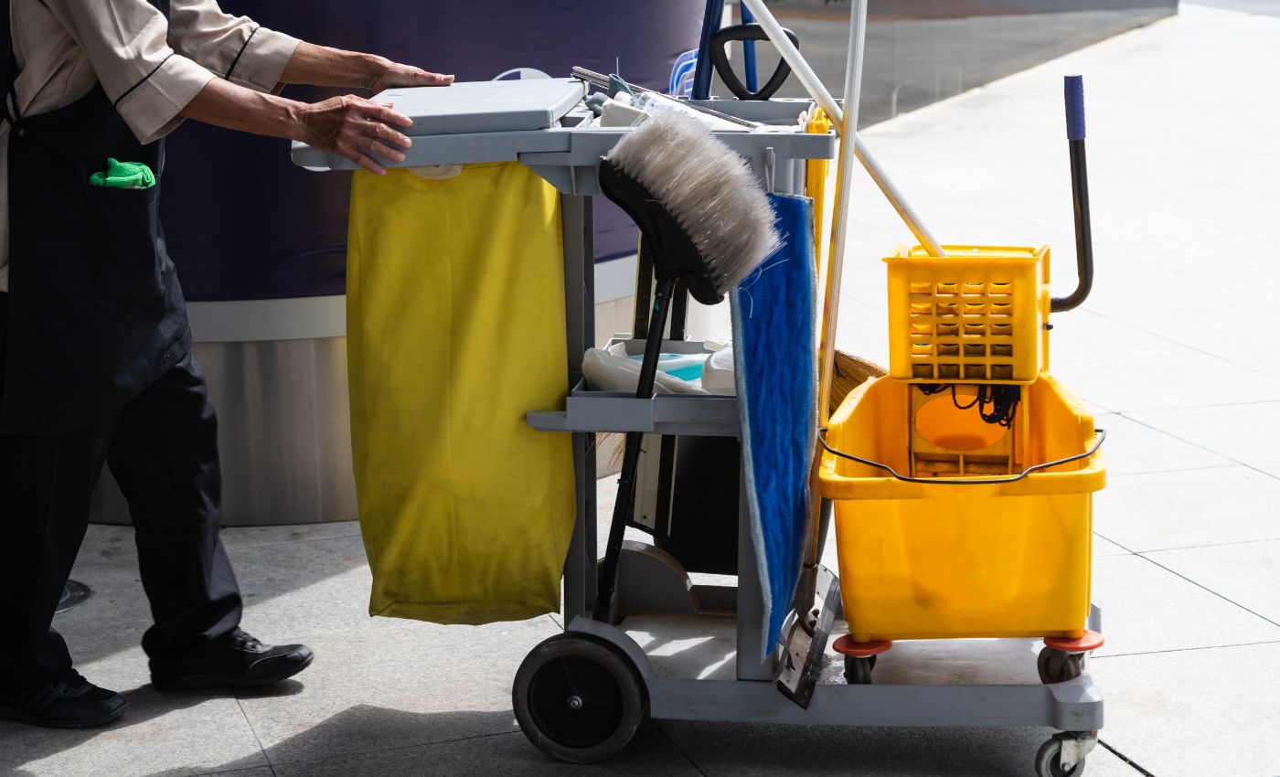 Top 3 Musthave Office Cleaning Checklists Sparkling and Beyond