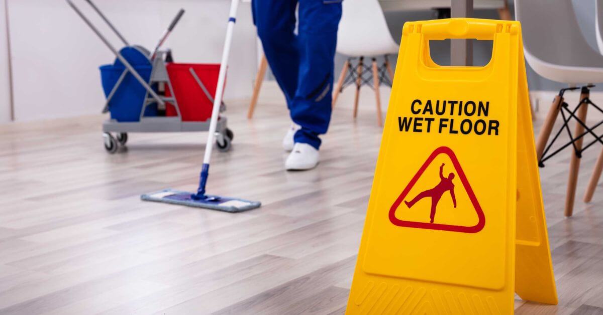 How Office Cleaning Services Support a Return to the Workplace