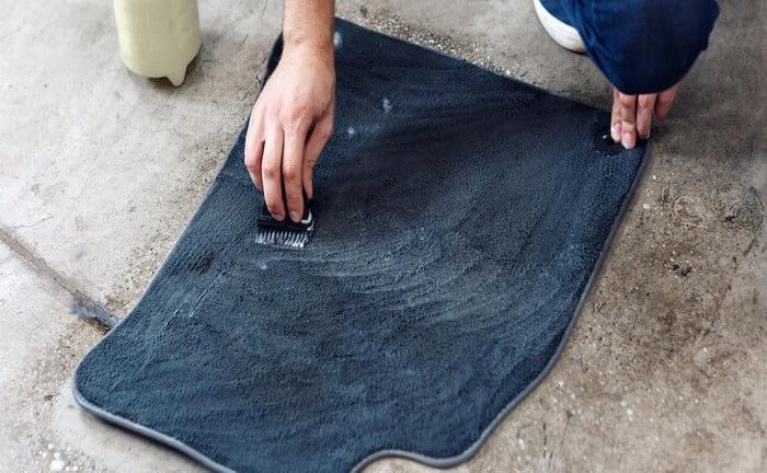Floor Mat Cleaning in offices (Source: Internet)