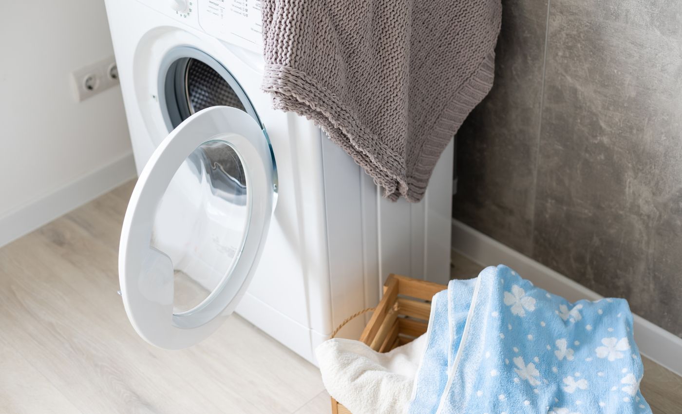 How To Wash Bathroom Rugs Sparkling and Beyond