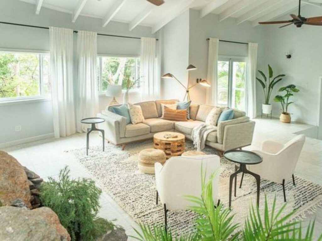 Pastel Green living room (Source: Internet)