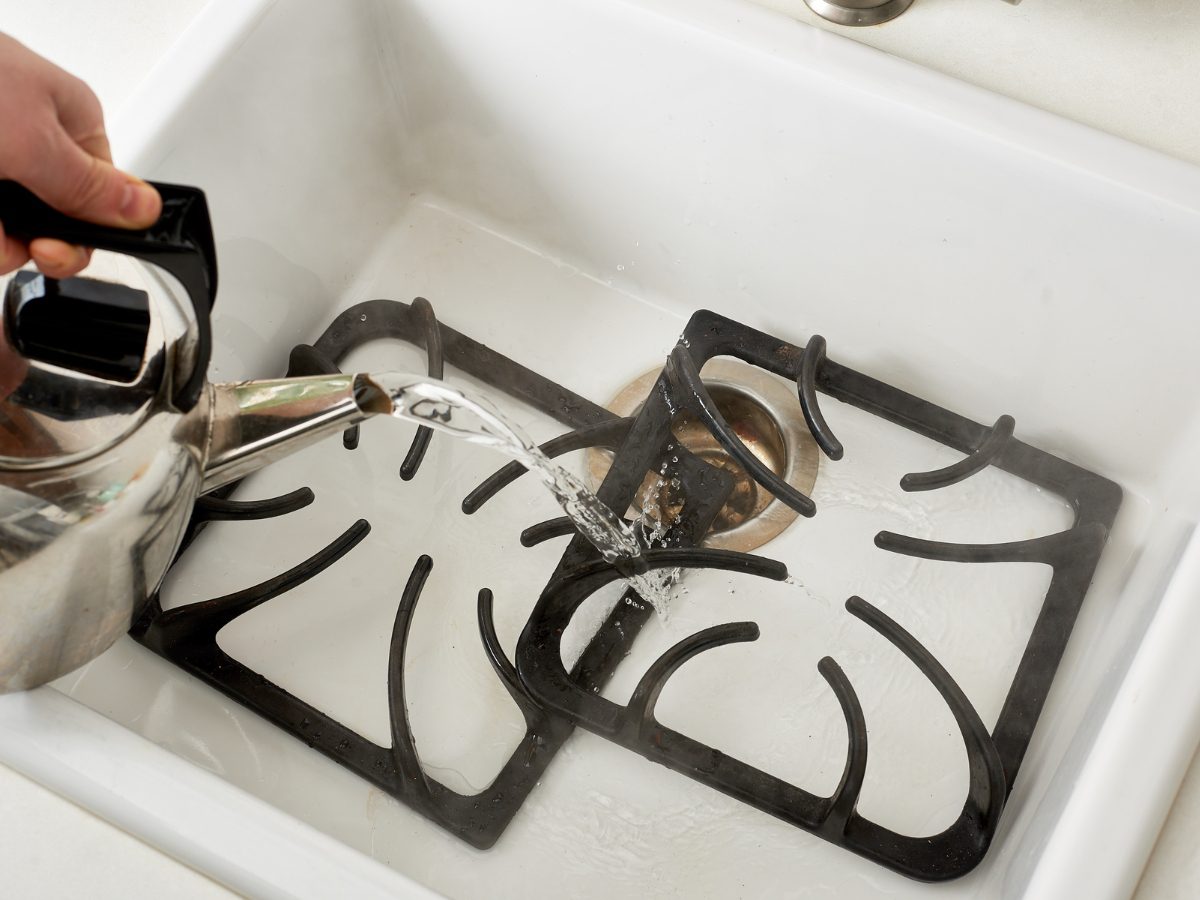 Proper Method for Cleaning Grill Grates Sparkling and Beyond