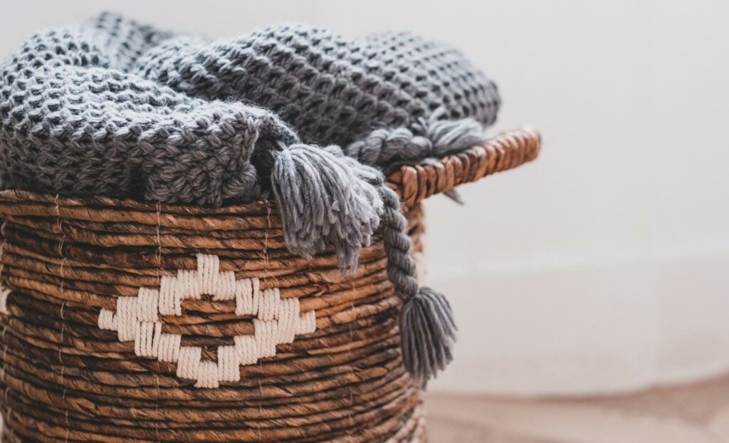 How to clean wicker baskets?