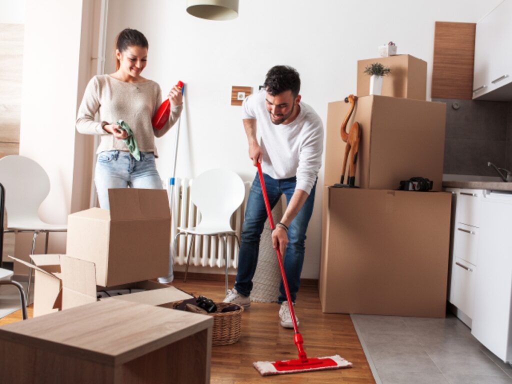 vacuuming-before-moving-out