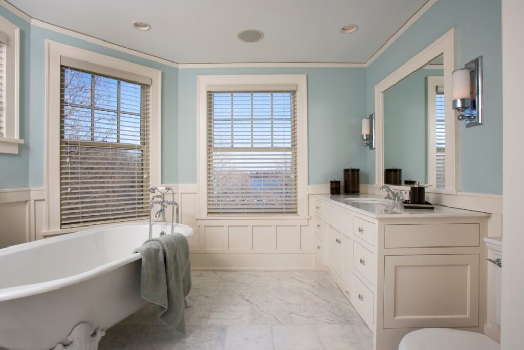 Make your bathroom spotless